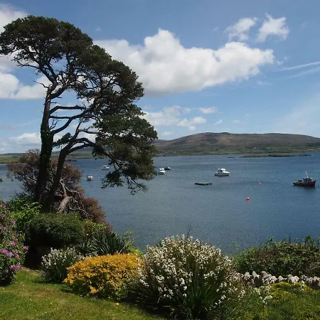 Ballycommane House & Garden 3*