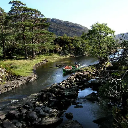 Alojamento de Acomodação e Pequeno-almoço Ballycommane House & Garden