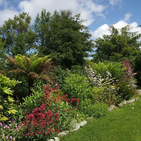 Nocleg ze śniadaniem Ballycommane House & Garden *