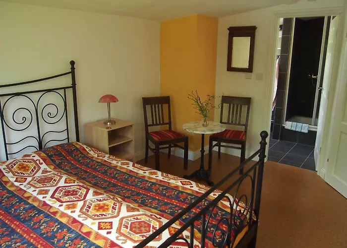 Ballycommane House & Garden Bed and Breakfast 3*