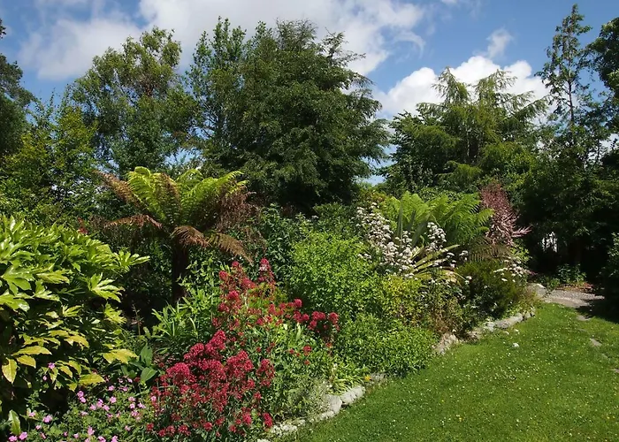 Bed and Breakfast Ballycommane House & Garden 3*