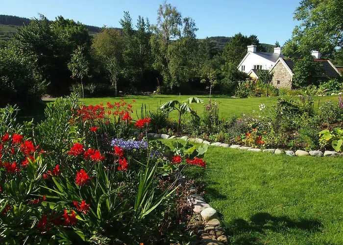 Ballycommane House & Garden Bed and Breakfast